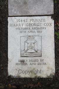 Boulogne Eastern Cemetery - Cox, Harry George