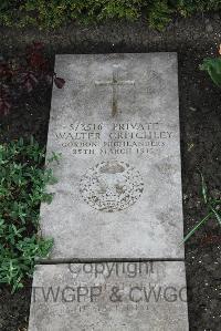 Boulogne Eastern Cemetery - Critchley, Walter