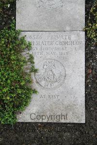 Boulogne Eastern Cemetery - Cronshaw, Ralph Slater