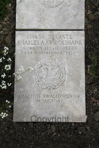 Boulogne Eastern Cemetery - Cruickshank, Charles Anderson