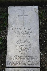 Boulogne Eastern Cemetery - Currell, Frederick Howard