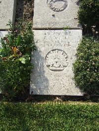 Boulogne Eastern Cemetery - Dahlke, Percy James