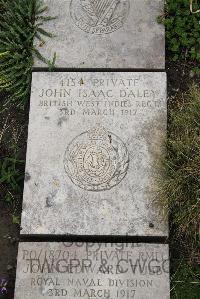 Boulogne Eastern Cemetery - Daley, John Isaac