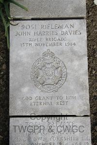 Boulogne Eastern Cemetery - Davies, John Harries