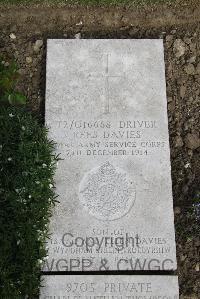 Boulogne Eastern Cemetery - Davies, Rees