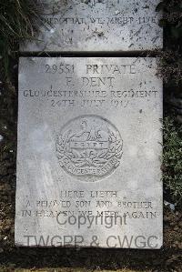 Boulogne Eastern Cemetery - Dent, Frank