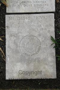 Boulogne Eastern Cemetery - Dibdin, J A