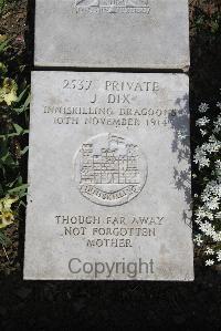 Boulogne Eastern Cemetery - Dix, J