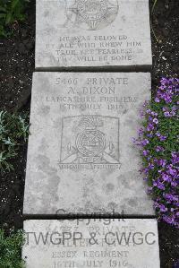 Boulogne Eastern Cemetery - Dixon, A