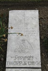 Boulogne Eastern Cemetery - Downes, Joseph