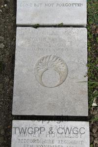 Boulogne Eastern Cemetery - Downing, George Henry