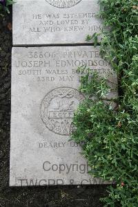 Boulogne Eastern Cemetery - Edmondson, Joseph