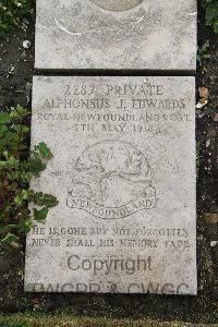 Boulogne Eastern Cemetery - Edwards, Alphonsus J.