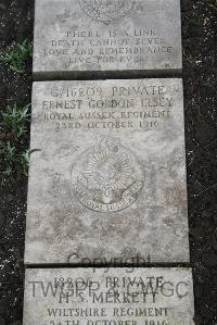 Boulogne Eastern Cemetery - Elsey, Ernest Gordon