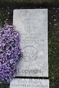 Boulogne Eastern Cemetery - English, E