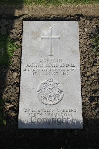 Boulogne Eastern Cemetery - Estall, Arthur Cecil