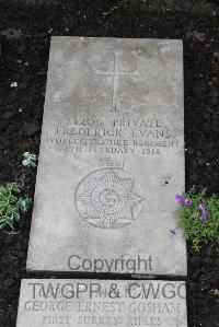 Boulogne Eastern Cemetery - Evans, Frederick