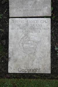 Boulogne Eastern Cemetery - Evans, Hugh