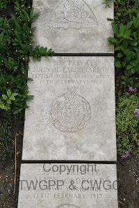 Boulogne Eastern Cemetery - Farquharson, John H.