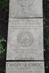 Boulogne Eastern Cemetery - Farrand, Wilfred