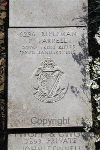 Boulogne Eastern Cemetery - Farrell, F