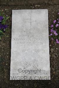 Boulogne Eastern Cemetery - Ferguson, Duncan MacIntyre Grant