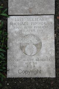 Boulogne Eastern Cemetery - Finnegan, Michael