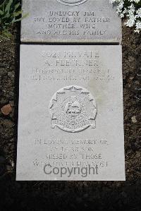 Boulogne Eastern Cemetery - Fleckner, A