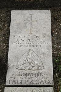 Boulogne Eastern Cemetery - Fletcher, Albert William