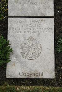 Boulogne Eastern Cemetery - Forbes, S