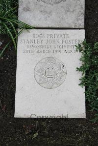 Boulogne Eastern Cemetery - Foster, Stanley John