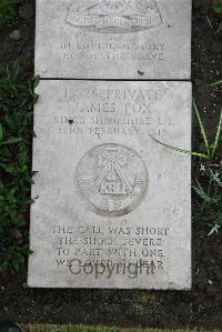 Boulogne Eastern Cemetery - Fox, James