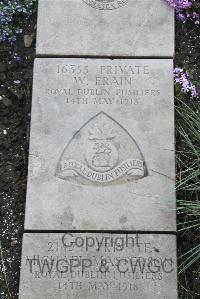 Boulogne Eastern Cemetery - Frain, W