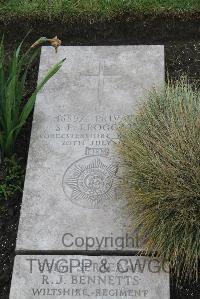 Boulogne Eastern Cemetery - Froggatt, Samuel Edward