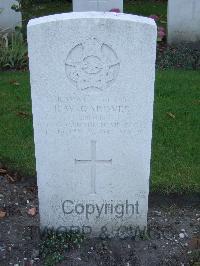 Boulogne Eastern Cemetery - Gardner, Robert Walters