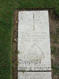 Boulogne Eastern Cemetery - Goodman, John