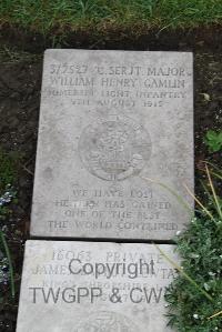 Boulogne Eastern Cemetery - Gamlin, William Henry