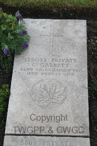 Boulogne Eastern Cemetery - Garbett, C