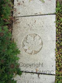 Boulogne Eastern Cemetery - Garnett, Cornelius