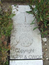 Boulogne Eastern Cemetery - Gibson, John