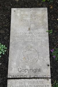 Boulogne Eastern Cemetery - Gibson, Walter David