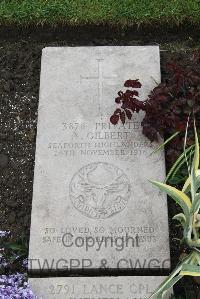 Boulogne Eastern Cemetery - Gilbert, A