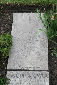 Boulogne Eastern Cemetery - Gilmour, A V