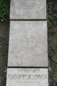 Boulogne Eastern Cemetery - Godfrey, J