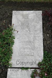 Boulogne Eastern Cemetery - Gomersall, Ernest Herbert Sharp