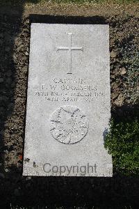 Boulogne Eastern Cemetery - Goossens, Frank William