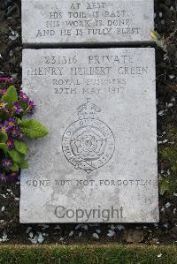 Boulogne Eastern Cemetery - Green, Henry Herbert