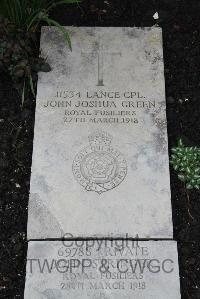 Boulogne Eastern Cemetery - Green, John Joshua