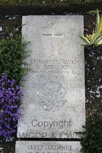 Boulogne Eastern Cemetery - Gregory, G