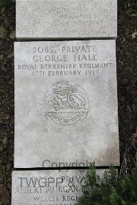 Boulogne Eastern Cemetery - Hall, George